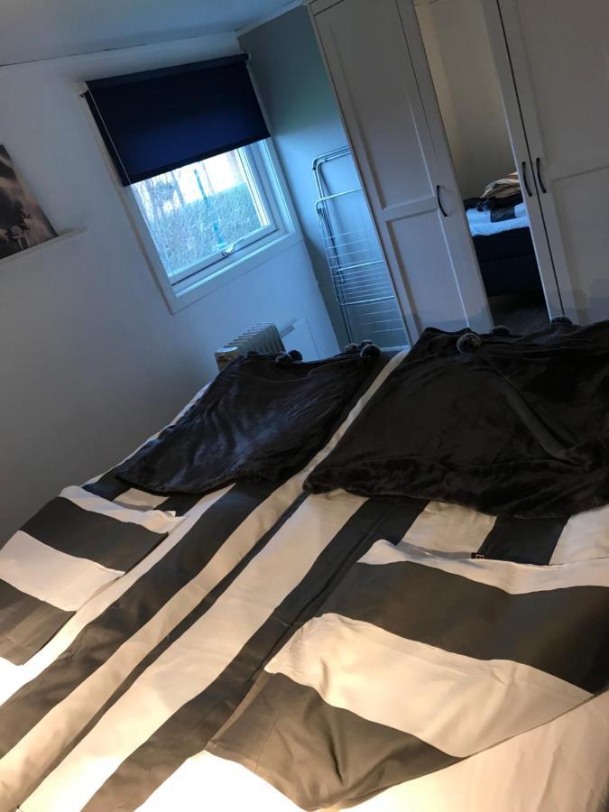 Stuga Naera Havet Och Centrum Halmstad Luaran gambar